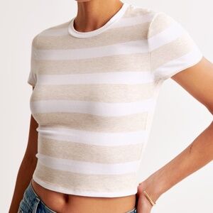 NWT Abercrombie Essential Baby Tee White Stripe Size Small